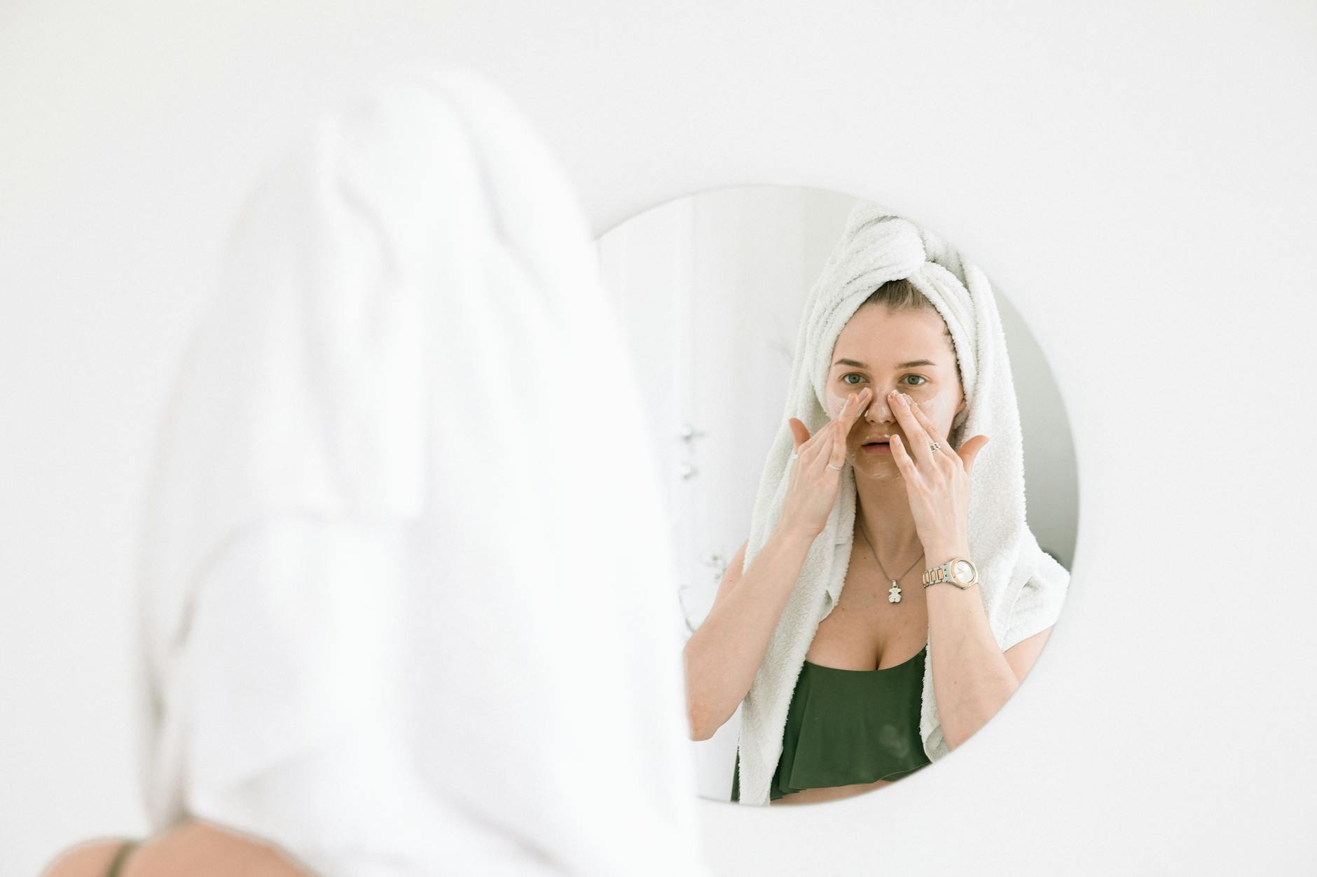 Mighty Patch Original from Hero Cosmetics Review 2026: The Overnight Acne Spot Treatment That Actually Works