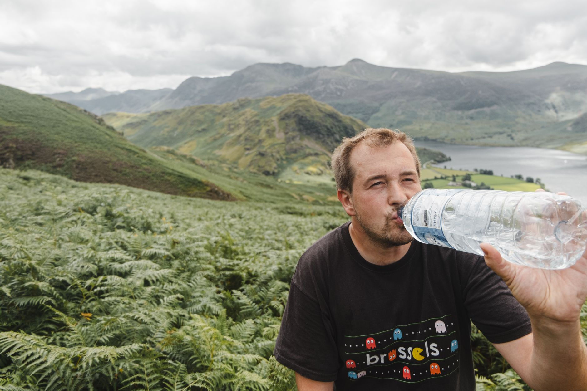 The Best Water Bottles for Backpacking in 2026: Lightweight, Durable & Trail-Tested